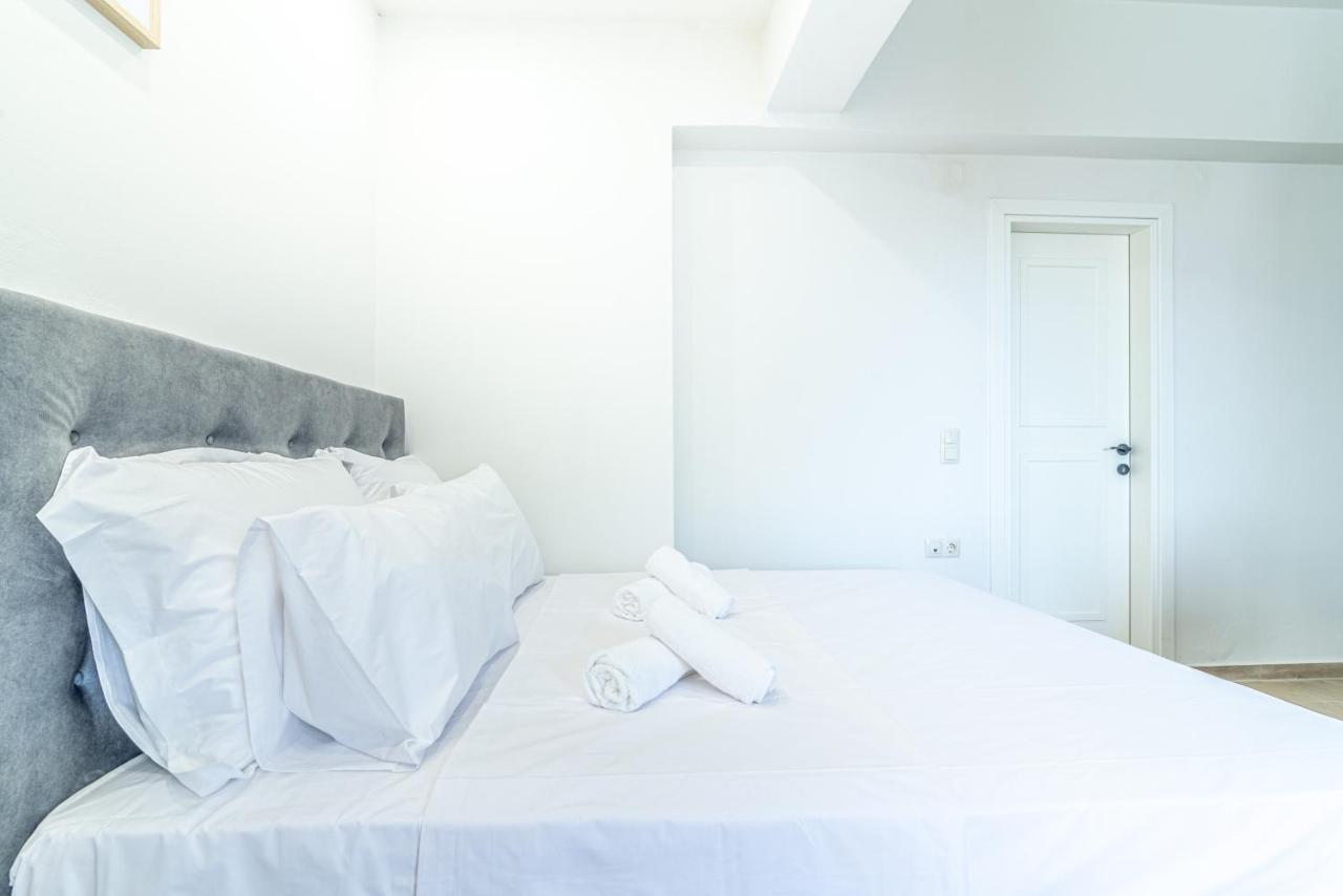 Elegant Suite 1 Near The Beach Gazi Exterior foto