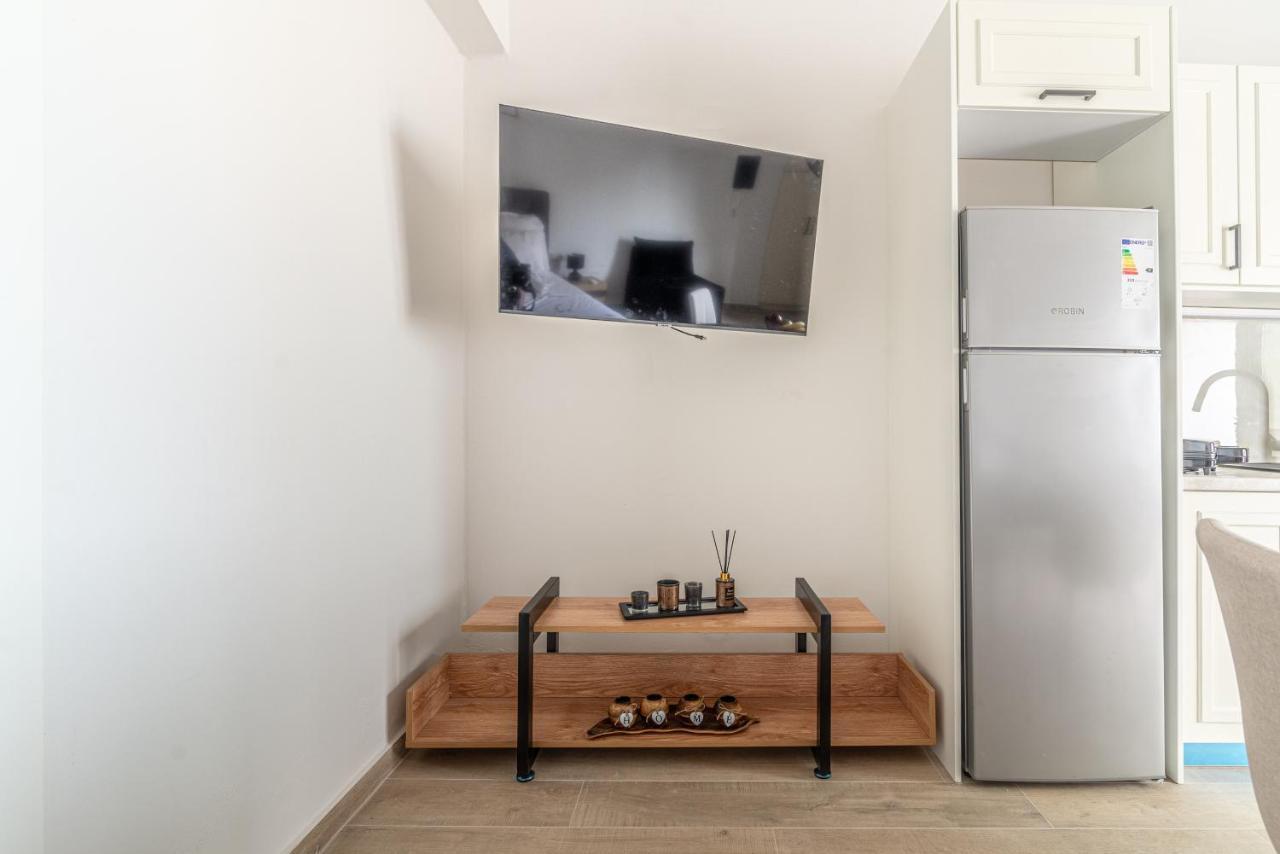 Elegant Suite 1 Near The Beach Gazi Exterior foto