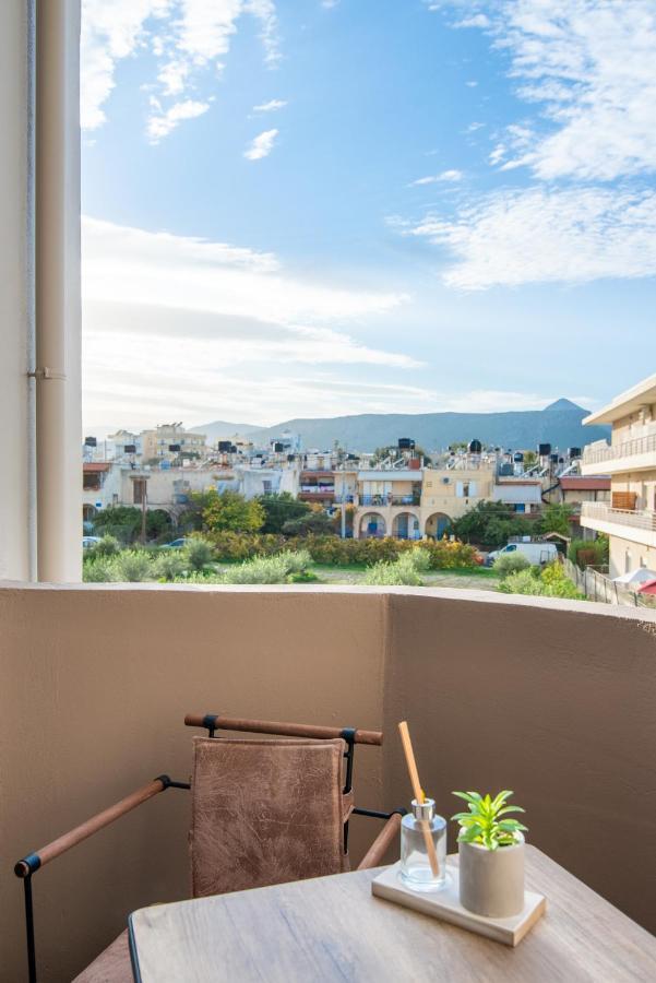 Elegant Suite 1 Near The Beach Gazi Exterior foto